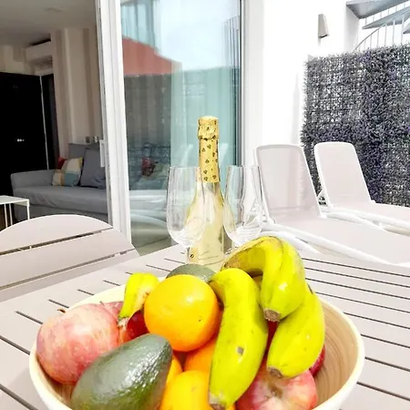 شقة Malibu Canteras Atico 22 Con Terraza - Penthouse With Terrace (adults Only) لاس بالماس دي غران كاناريا